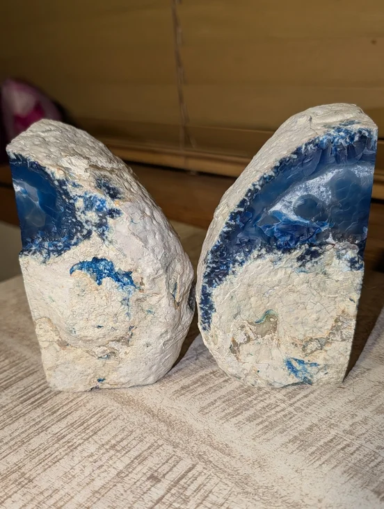 Pair Of Agate Geodes Bookends or Design Pieces Cobalt Blue + Tiny Druzy Pockets - Picture 9 of 13